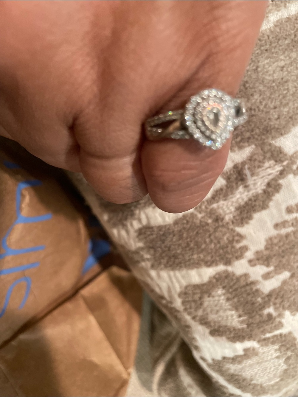 Halo Teardrop Ring - Picture 2 of 4